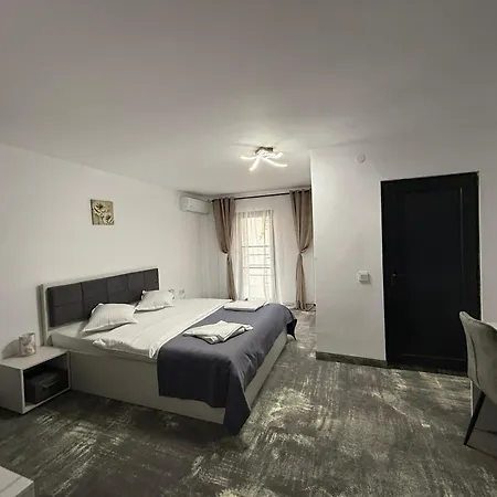 Hotel Bam *